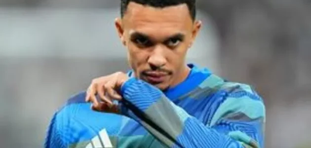 ألمح كين إلى وجود خلاف خارج الملعب بين ترينت ألكسندر-أرنولد وتوخيل