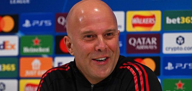 أرني سلوت ينفد من الأعذار في ليفربول – أبرز إنجازات وإخفاقات الدوري الإنجليزي الممتاز