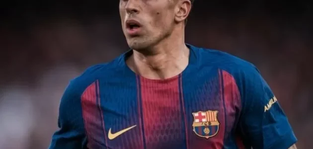 فليك يوافق على الإبقاء على كانسيلو، والصفقة المجانية وتخفيض الراتب أمران حاسمان