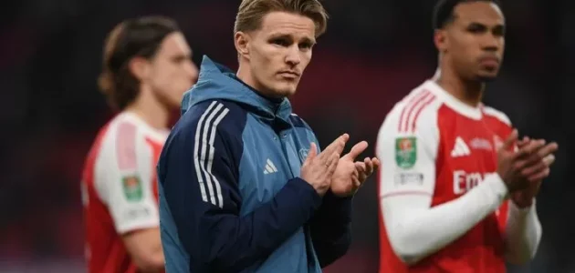 فريدي ليونبيرغ يوجه نصائحه إلى أرسنال بعد هزيمتهم أمام مانشستر سيتي