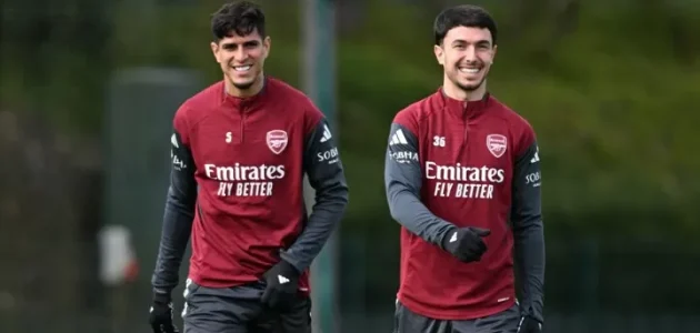 تفاقمت مخاوف الإصابات في أرسنال مع انسحاب هينكابي وزوبيميندي.