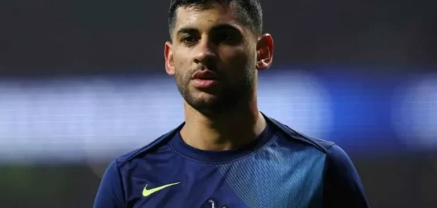 تعهد روميرو ببذل “200%” من أجل مباريات توتنهام السبع في “نهائيات” الدوري الإنجليزي الممتاز.