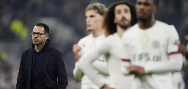 شيرا: نادي تشيلسي غير راضٍ عن روزينيور؛ وقد يُقال إذا لم يتأهل لدوري أبطال أوروبا