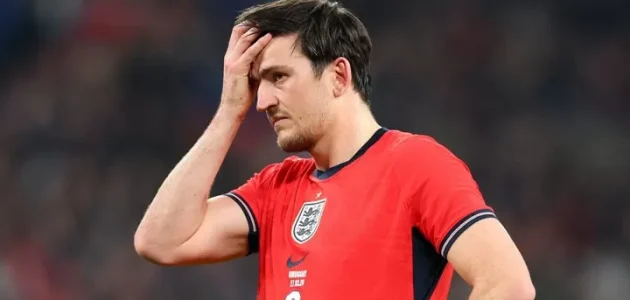 يرى توخيل أن هناك مدافعين آخرين أفضل من ماغواير، حيث أكدت إنجلترا تغييرات في تشكيلتها.